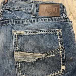 Ariat M5 jeans